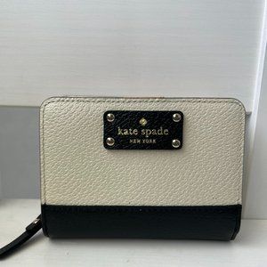 Kate Spade Compact Bi Fold Wallet
